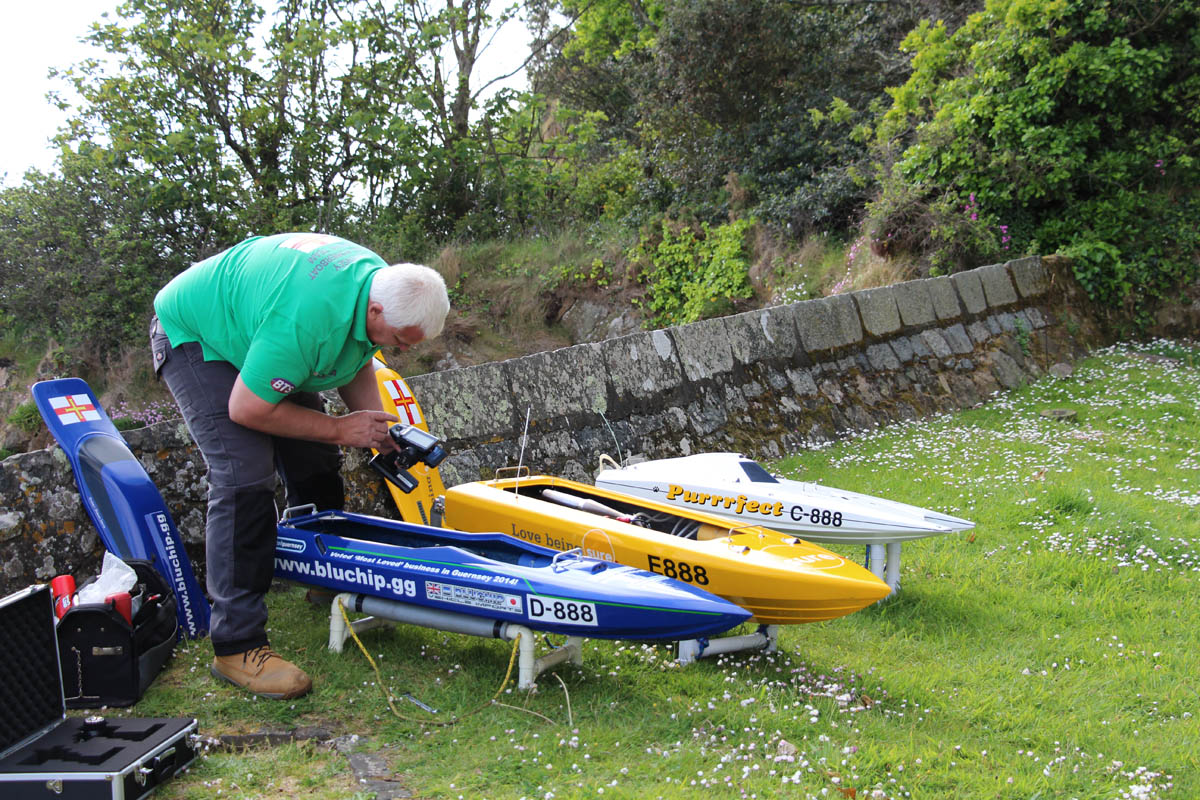 GUERNSEY A-X ENDURANCE RACE