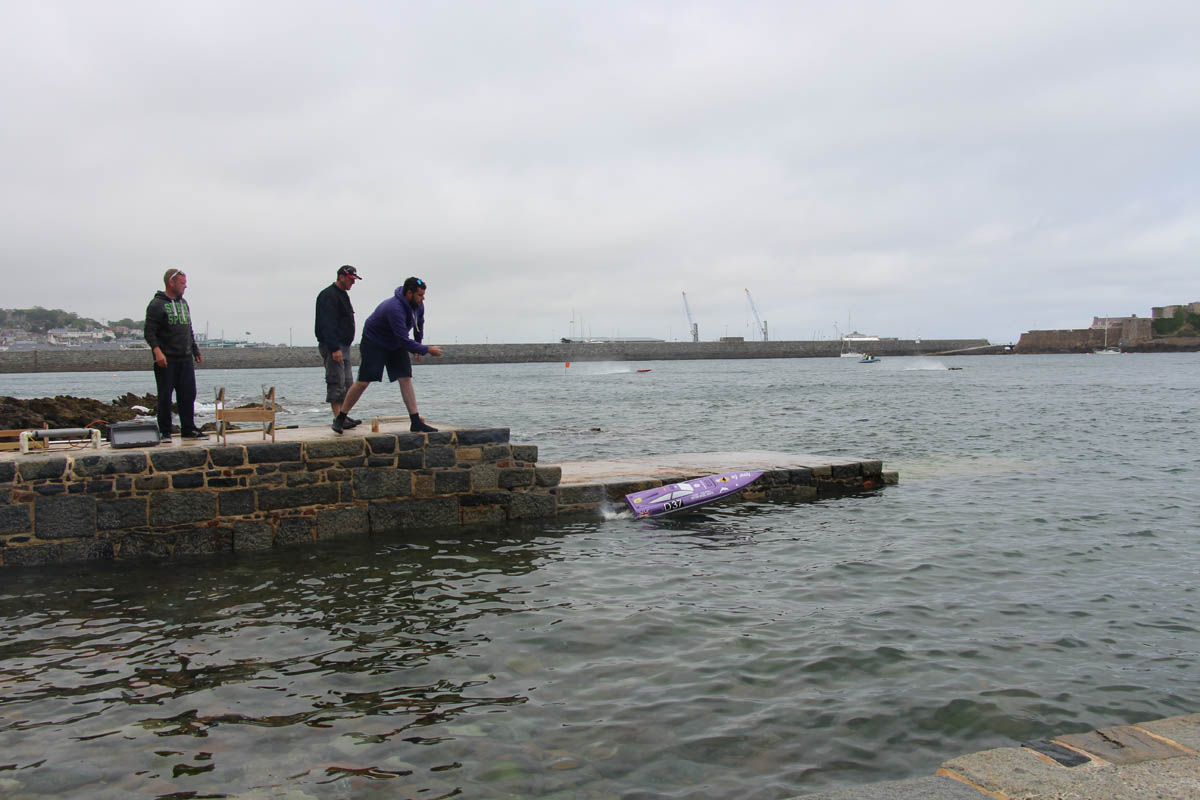 GUERNSEY A-X ENDURANCE RACE